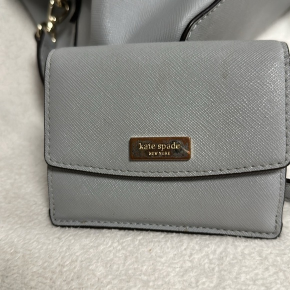 EUC, Kate Spade Convertible/Crossbody Gray Leather Purse, Like New! FREE WALLET! - Picture 10 of 12
